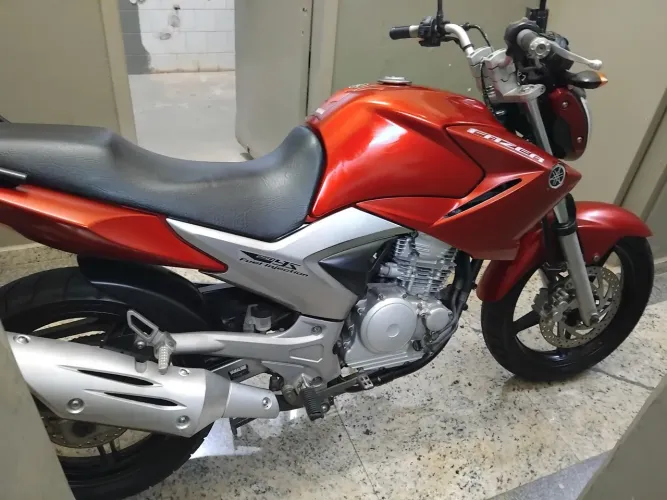 fazer 250 2012