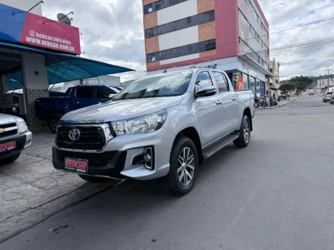 Toyota Hilux CD 4X4 2.8 Diesel Mec. 2017