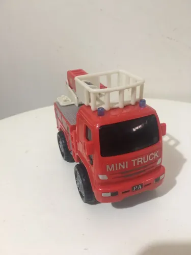 Caminhão Bombeiro a fricção de brinquedo