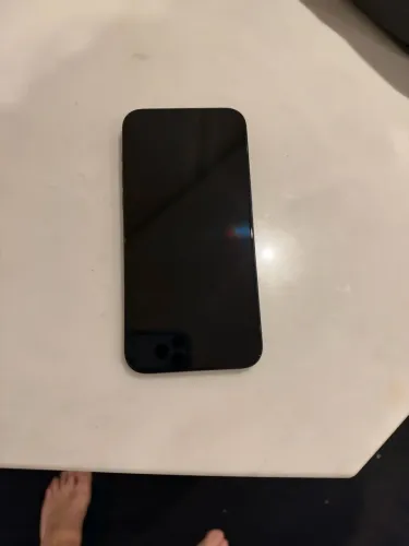 Vendo Apple iPhone 15 Pro Max 256GB, azul titanium em perfeito estado. Preço 4000.