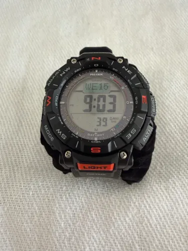 Relógio Casio PRG-340-1