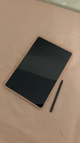 Vendo tablet tab S7 FE Samsung 128gb com caneta novinho 