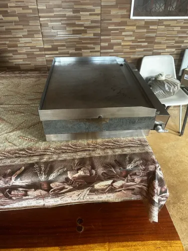 Chapa a Gás Profissional em Ótimo Estado - Ideal para Lanchonete