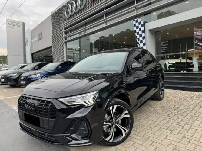 Audi Q3 Perf. Black.plus 2.0 TFSI Tip. Quat. 2025