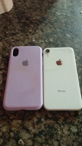 iPhone XR