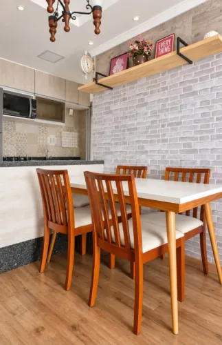 Mesa de jantar 4 cadeiras Tok&Stok - Bom estado
