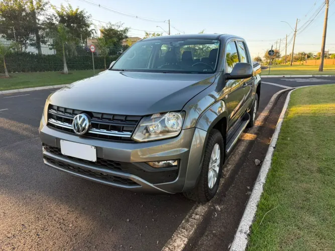 Volkswagen Amarok Comfor. CD 2.0 TDI 4X4 Dies. Aut. 2020