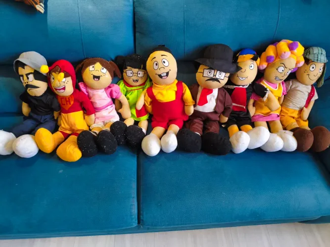 Pelúcias turma do Chaves