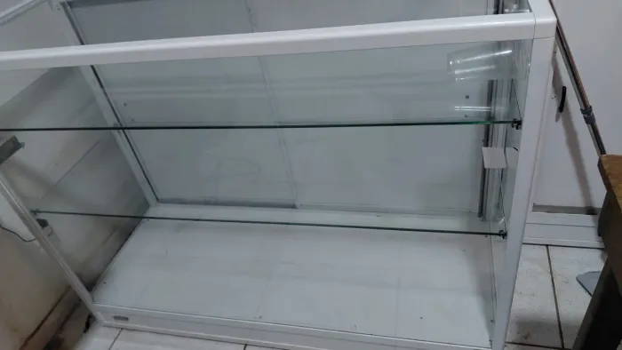 Vitrine de vidro 