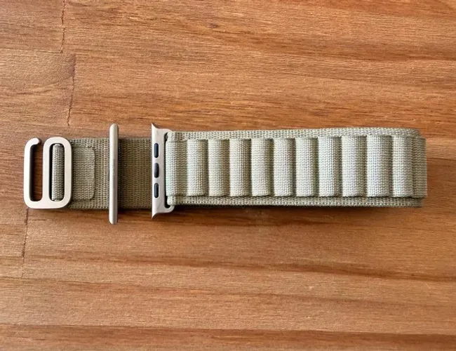 Pulseira Alpine Loop M Original Apple Watch Ultra 4 3 2 1 (Titânio 49mm)