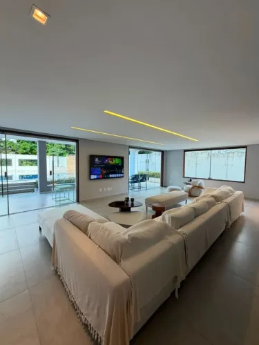 Casa com 4 dormitórios à venda, 425 m² por R$ 2.700.000 - Jardim Petrópolis - Maceió/AL