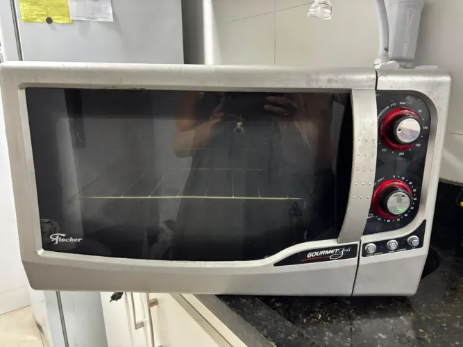 Forno Elétrico Bancada Fischer Gourmet Grill 44L - funcionando