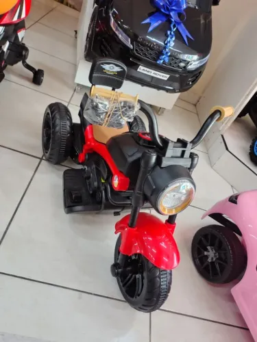 Motos elétricas para criança