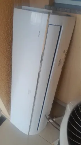 Ar condicionado 22 mil Btus Midea Inverter
