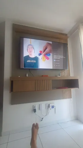 Painel para TV de até 60
