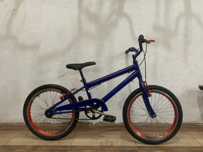 Bike aro 20 para menino