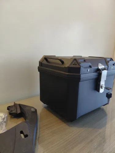 Baú com suporte