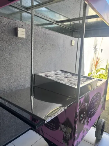 Carrinho de açaí 