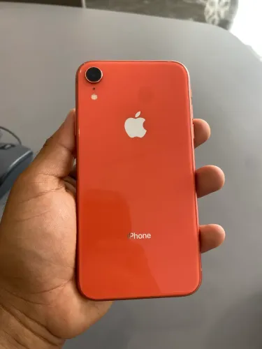 iPhone XR 