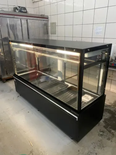 BALCÃO EXPOSITOR AÇOUGUE VANGUARD TOP 2,00M AR FORÇADO REFRIMATE VIDROS DUPLOS AQUECIDOS