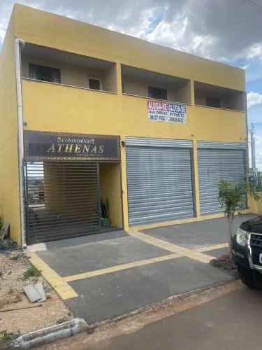Sobrado comercial salas e Kitnets  750 mil