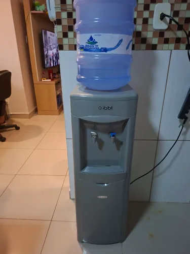 Vende um Bebedouro IBBL de Coluna cor cinza