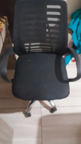 Cadeira de escritório QUEBRADA
