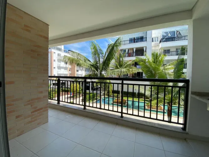 Apartamento para Locação em Florianópolis, Abraão, 3 dormitórios, 2 suítes, 3 banheiros