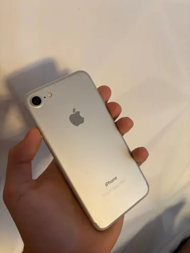 iPhone 7