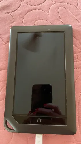 Vendo kindle e-reader/tablet nook da Barnes & Noble