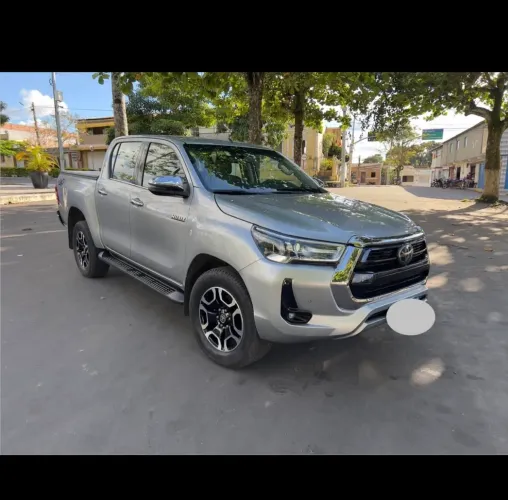 Toyota Hilux CD SRX 4X4 2.8 TDI 16V Diesel Aut. 2021