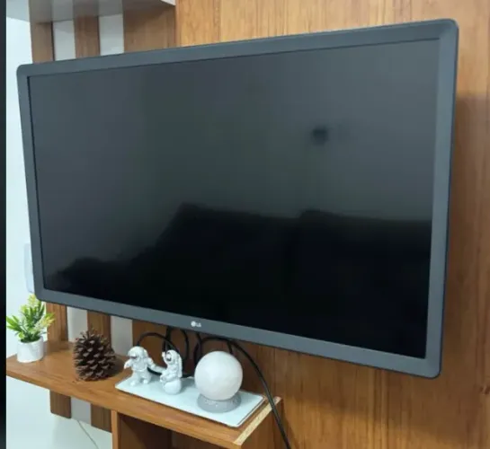 Vendo tv smart LG 32 polegadas