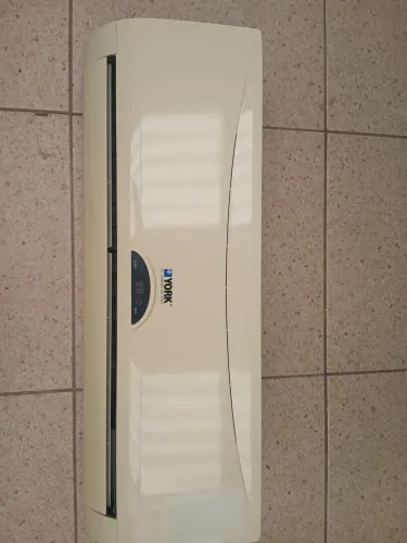 Ar Condicionado Midea Inverter 12.000 BTUs - 220V
