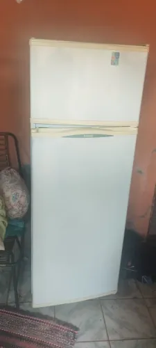 Geladeira usada