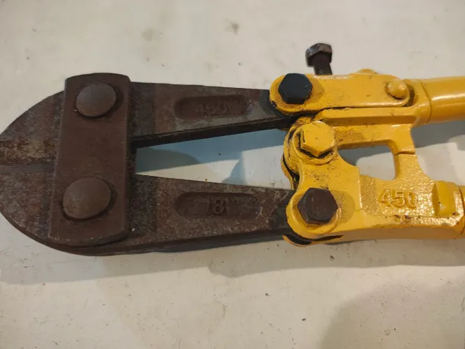 Tesoura Corta Vergalhão 18 Polegadas (450mm) Fertak 