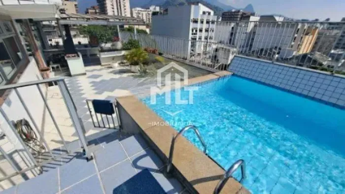Cobertura linear com piscina, 3 quartos, dependência completa e 2 vagas, Tijuca, RIO DE JA