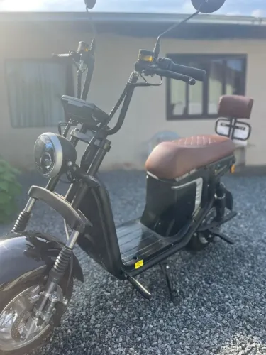 Scooter Elétrica X15 1000W 2026 - NOVA!