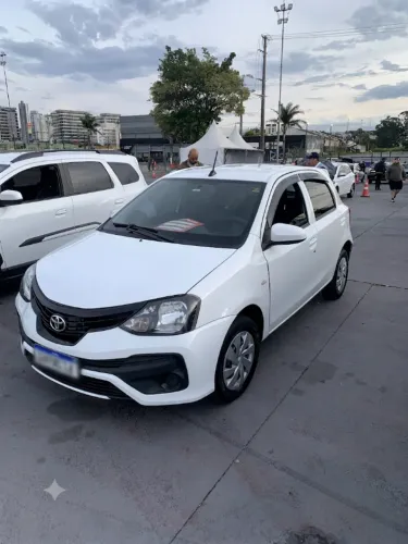 Toyota Etios X 1.3 Flex 16V 5P Mec. 2020