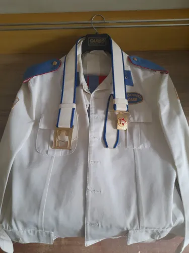 Roupa de gala do colégio Militar