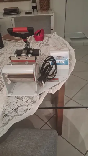MAQUINA SUBLIMADORA DE CANECA
