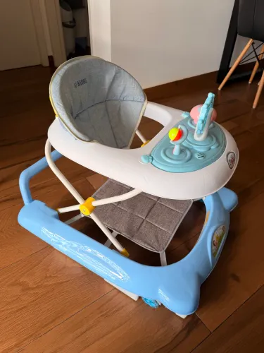 Andador De Bebê Musical Com Brinquedos