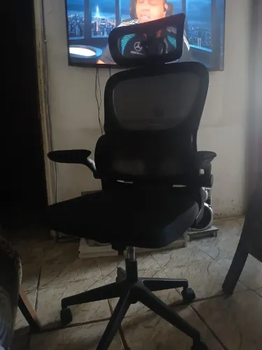 Cadeira ergonômica Fly NR-17 (aceito negociações!)