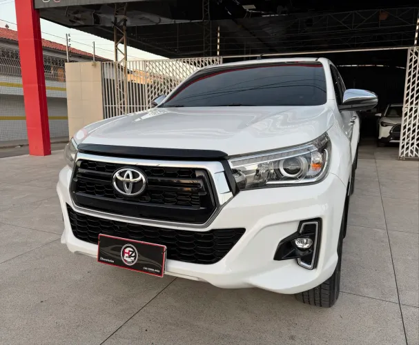 Toyota Hilux CD SRX 4X4 2.8 TDI 16V Diesel Aut. 2019
