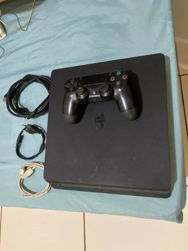 PS4 Slim Desbloqueado