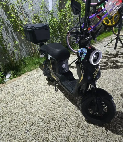 Scooter eletrica starmega x900