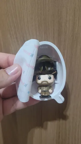 Jim Hopper Stranger Things Kinder Joy