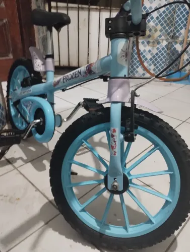 Vendo bike aro 16 da Frozen seminova