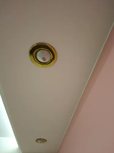 Spot redondo dourado embutir metal (5 und)