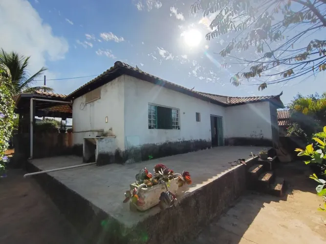 Chácara com 2 dormitórios à venda, 1000 m² por R$ 650.000,00 - Chácara Maria Antonieta - M