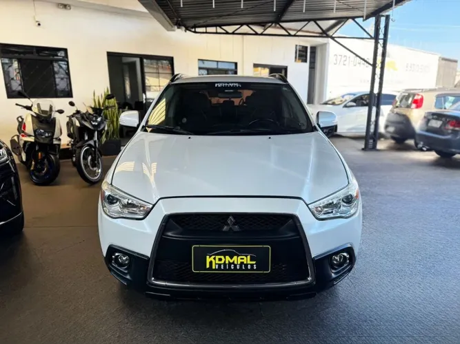 Mitsubishi ASX 2.0 16V 4X4 160cv Aut. 2012